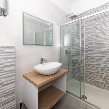 The Urban Nest By Belmont Realty 자다르